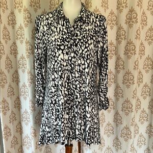 New Directions Black and White long top M